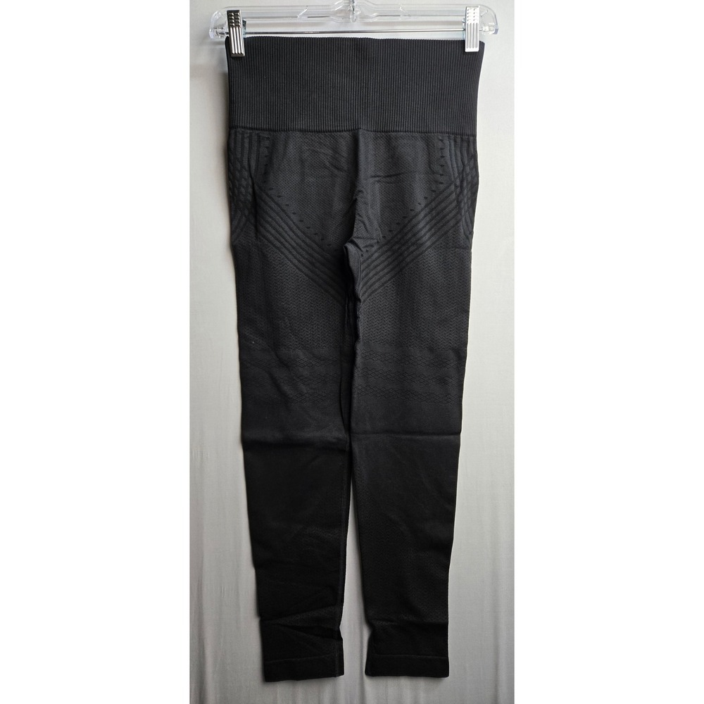Ionix Labs Black Seamless Scrunch Butt High Waisted Yoga Leggings Medium